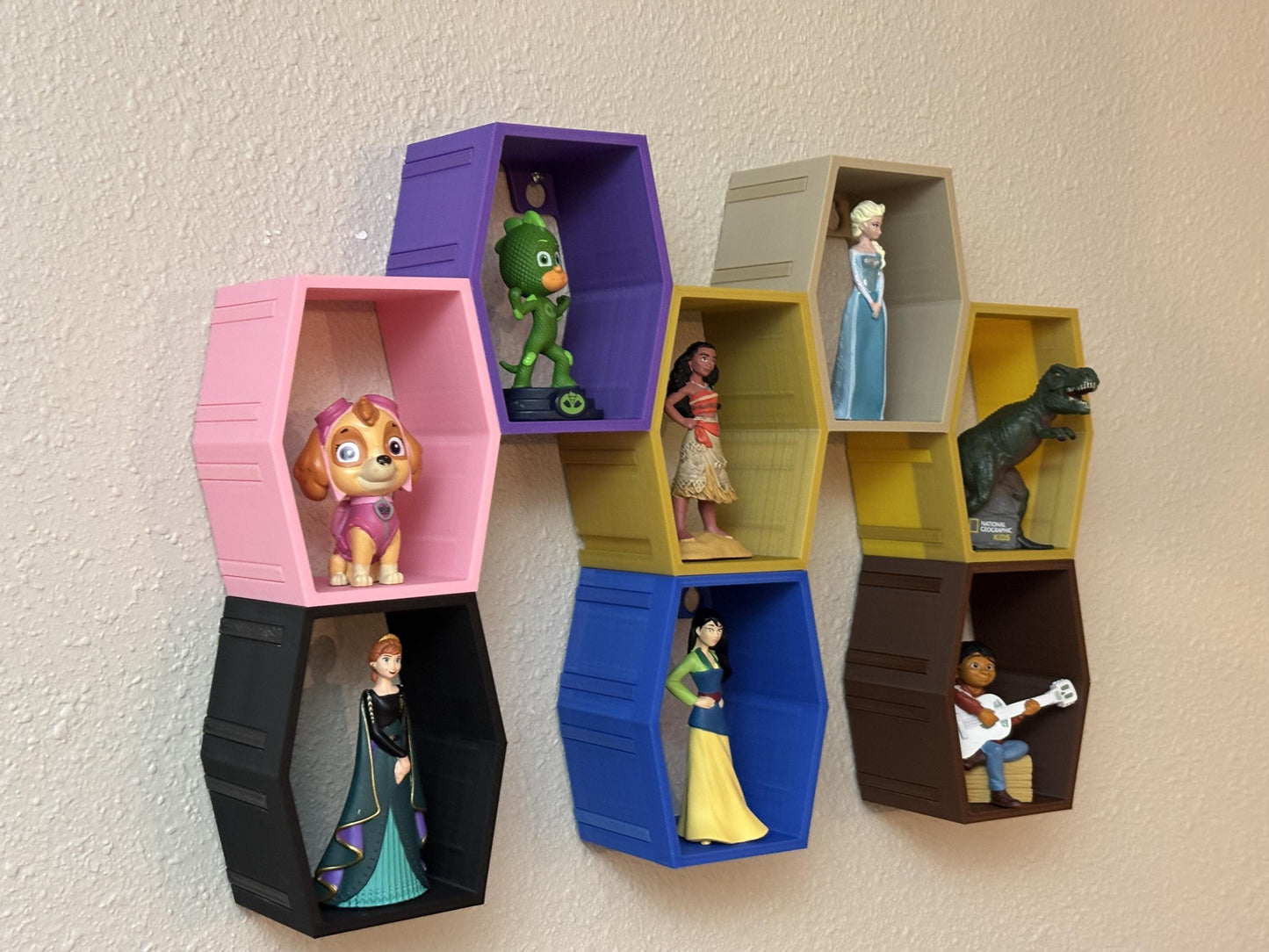 Tonie Hive Hexagon Wall Shelf — Interlocking Display Units